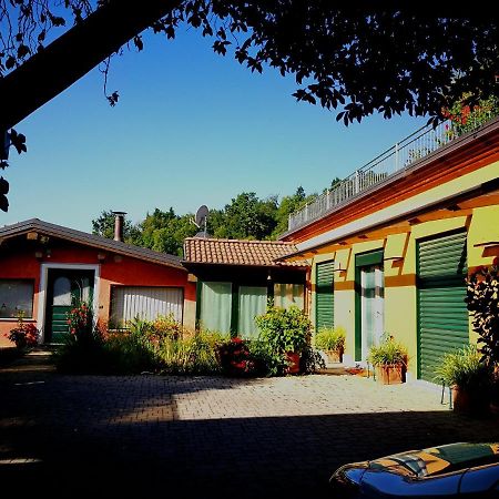 Casa Margherita Villar San Costanzo エクステリア 写真