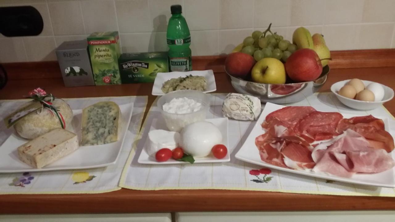 Casa Margherita Villar San Costanzo エクステリア 写真